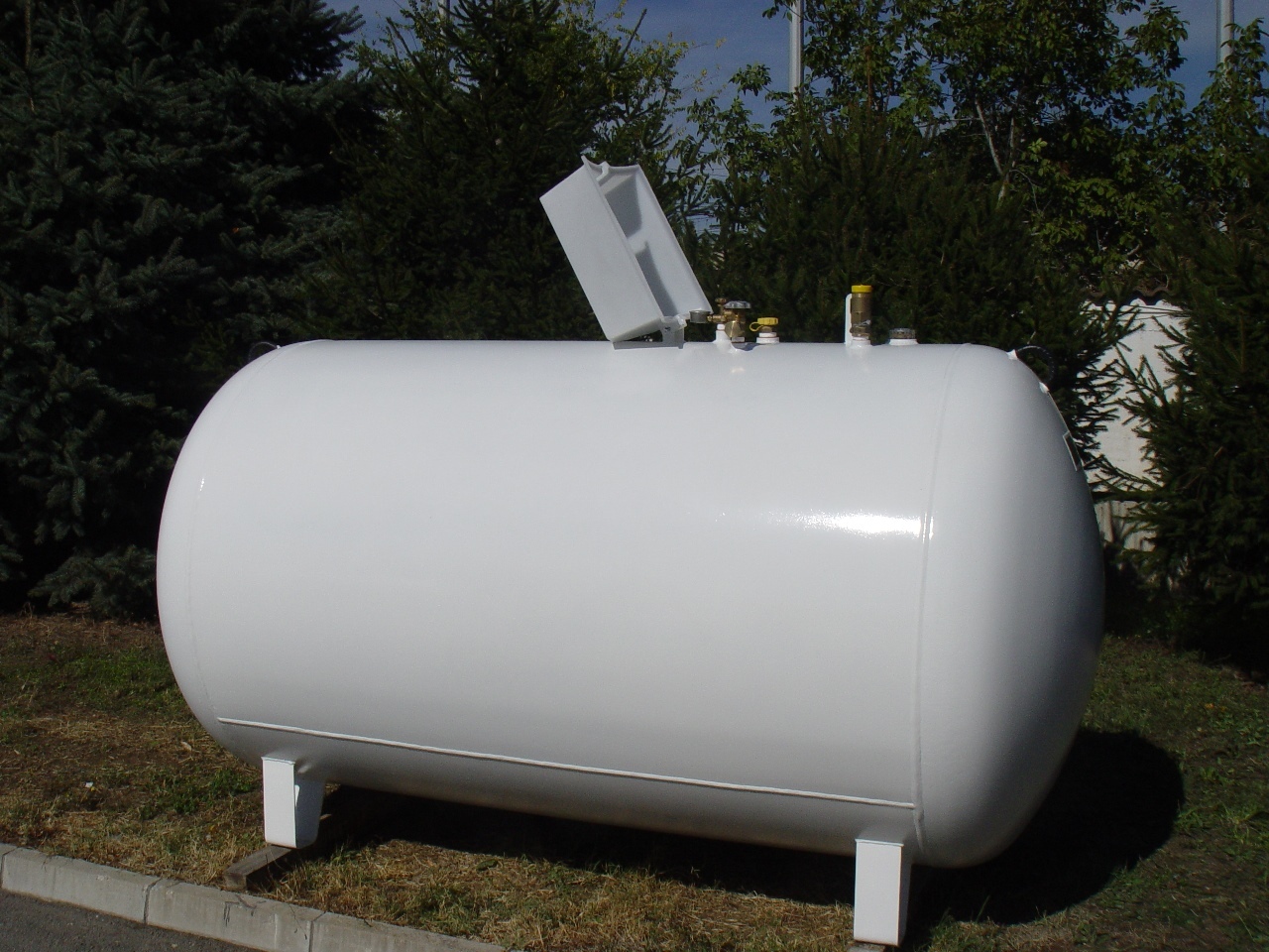 Надземные газгольдеры 